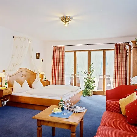 Posthotel Szálloda 3*